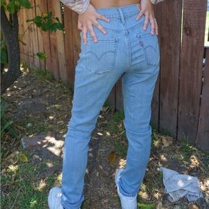 Levi’s 311 Shaping Skinny Jeans